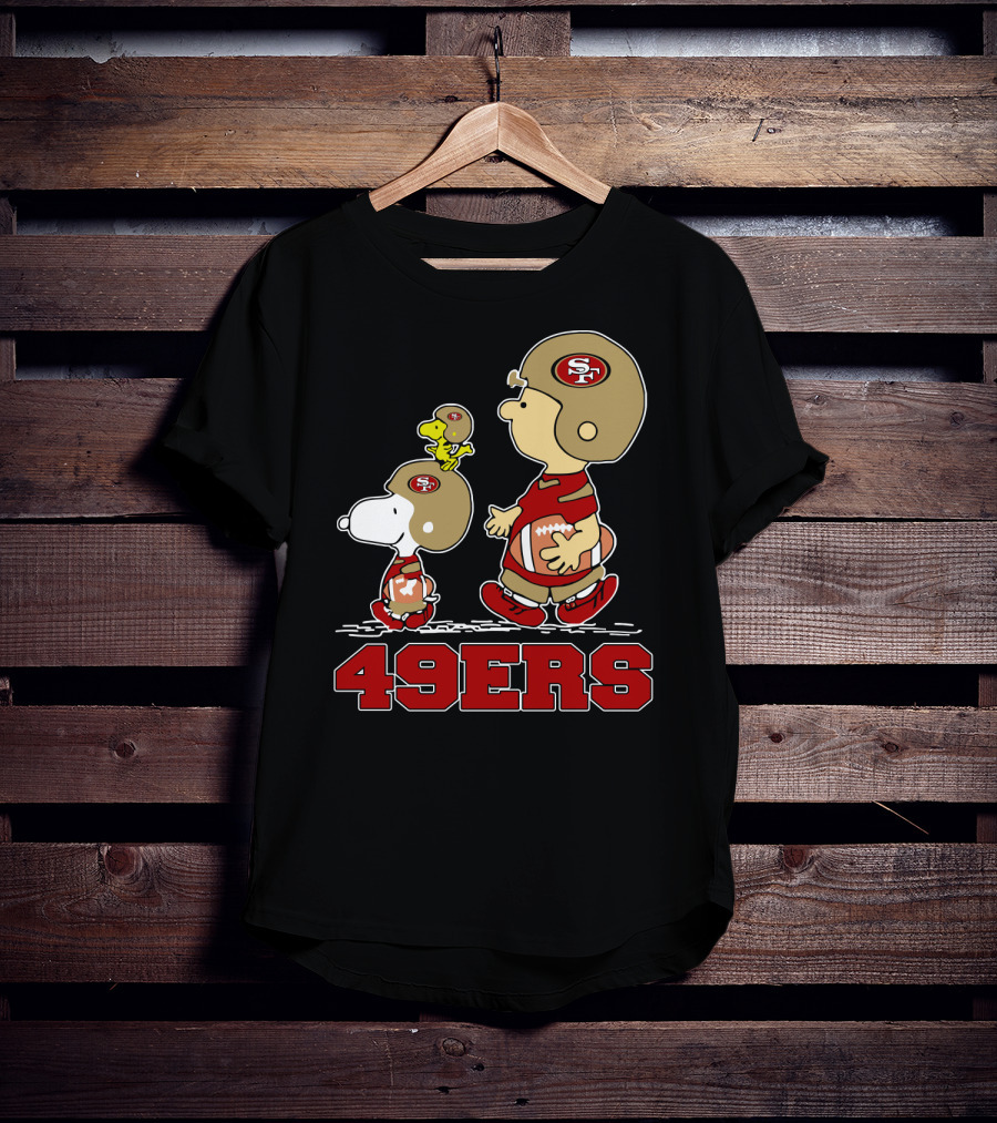 Snoopy Woodstock And Charlie Brown San Francisco 49ers Football Fans 49ers T-Shirt
