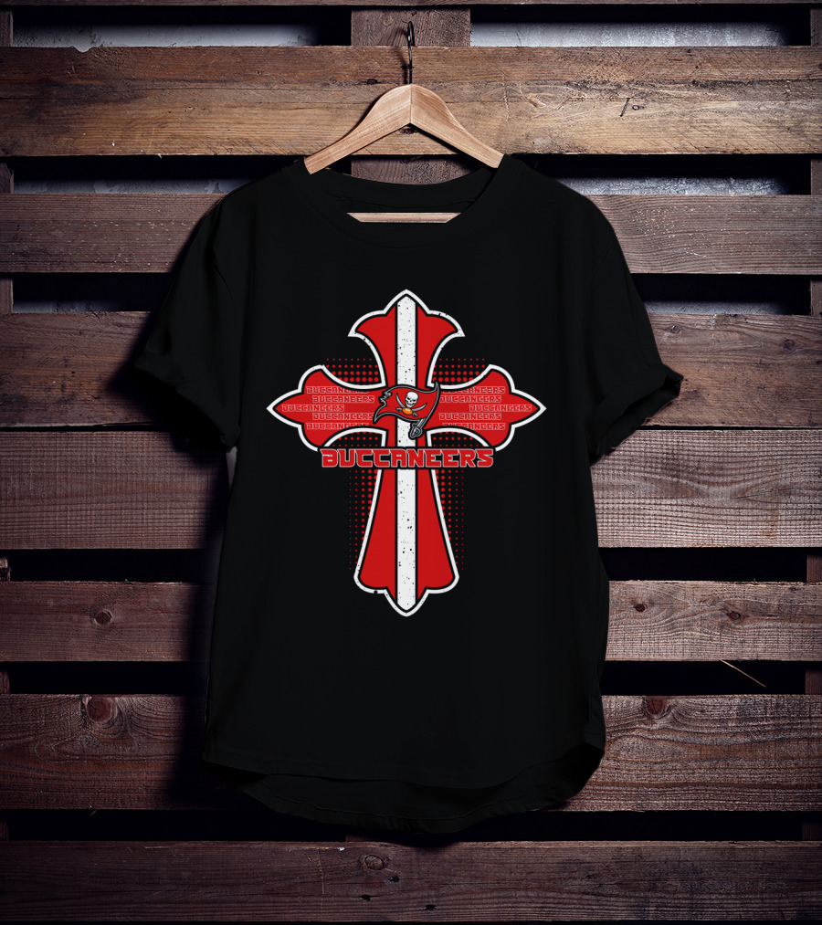 Buccaneers Cross Emblem With Tampa Bay Skull Flag T-Shirt