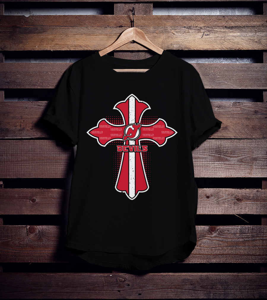 Cross For Jesus And New Jersey Devils Fans Devils T-Shirt
