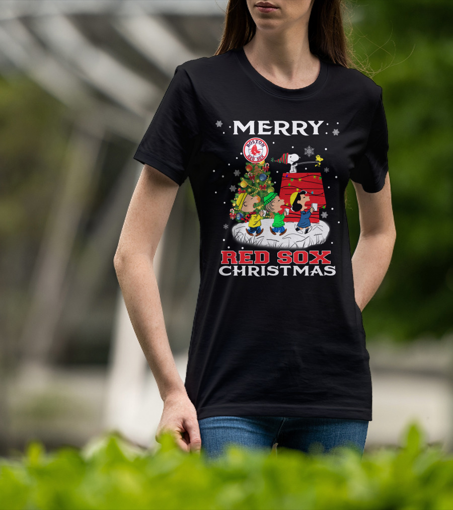 Merry Boston Red Sox Christmas Snoopy Fans Peanuts Holiday Celebration T-Shirt