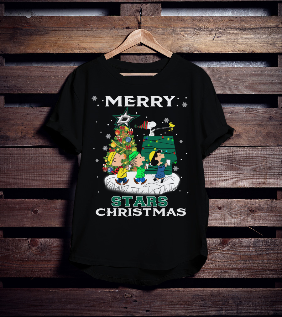 Merry Stars Christmas With Snoopy And Dallas Fans T-Shirt