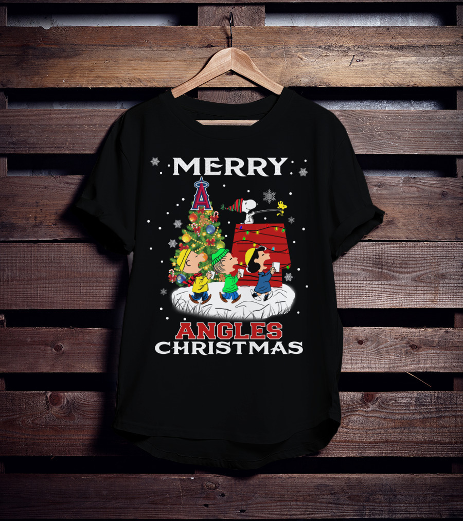 Merry Christmas Los Angeles Angels Snoopy Woodstock Charlie Brown Lucy Linus Fans T-Shirt