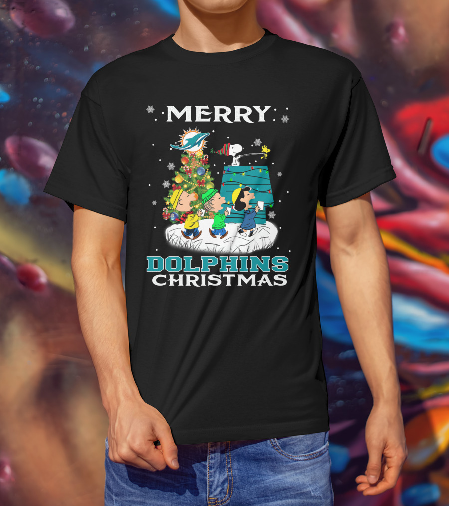 Merry Miami Dolphins Christmas With Snoopy And Friends T-Shirt