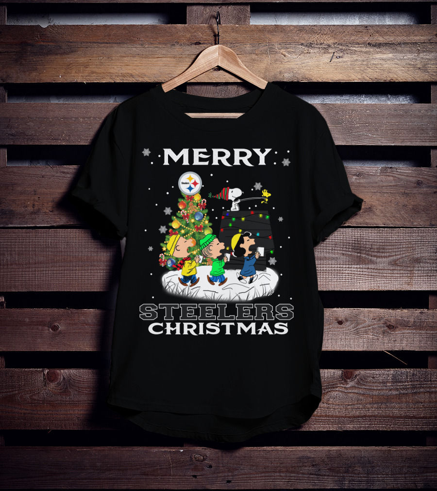Merry Steelers Christmas Snoopy Peanuts Pittsburgh T-Shirt