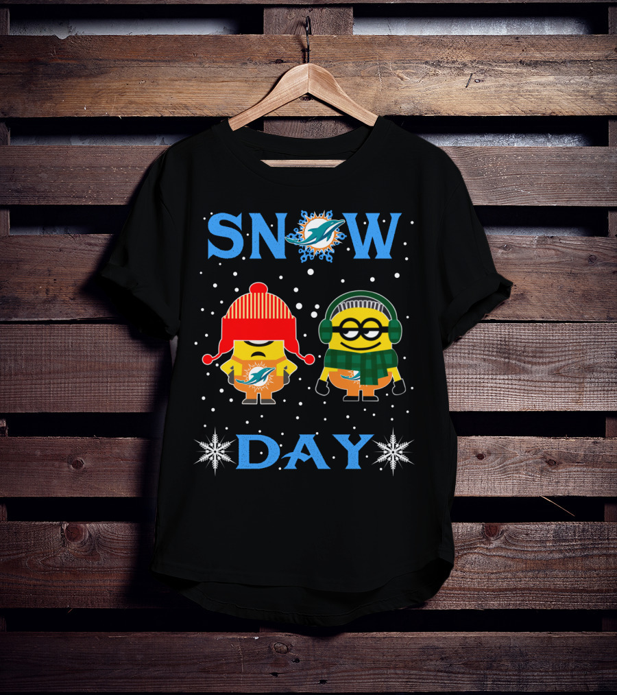 Snow Day Miami Dolphins Minion Fans Winter Fun T-Shirt