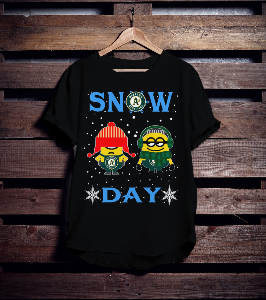 Snow Day With Oakland Athletics And Minions In Winter Gear T-Shirt