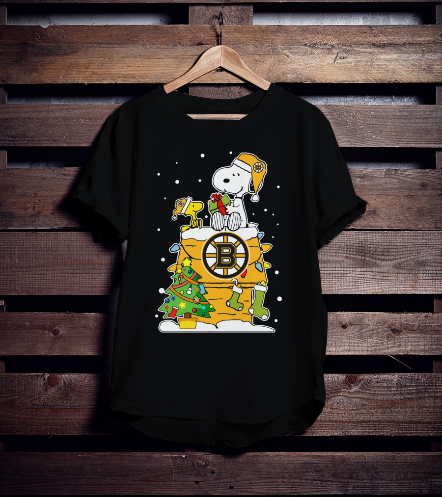 Boston Bruins Christmas Snoopy And Woodstock For Peanuts Fans T-Shirt