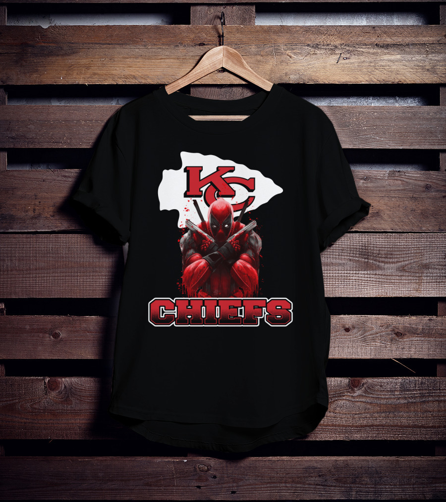Kansas City Chiefs Deadpool Crossover Fan T-Shirt
