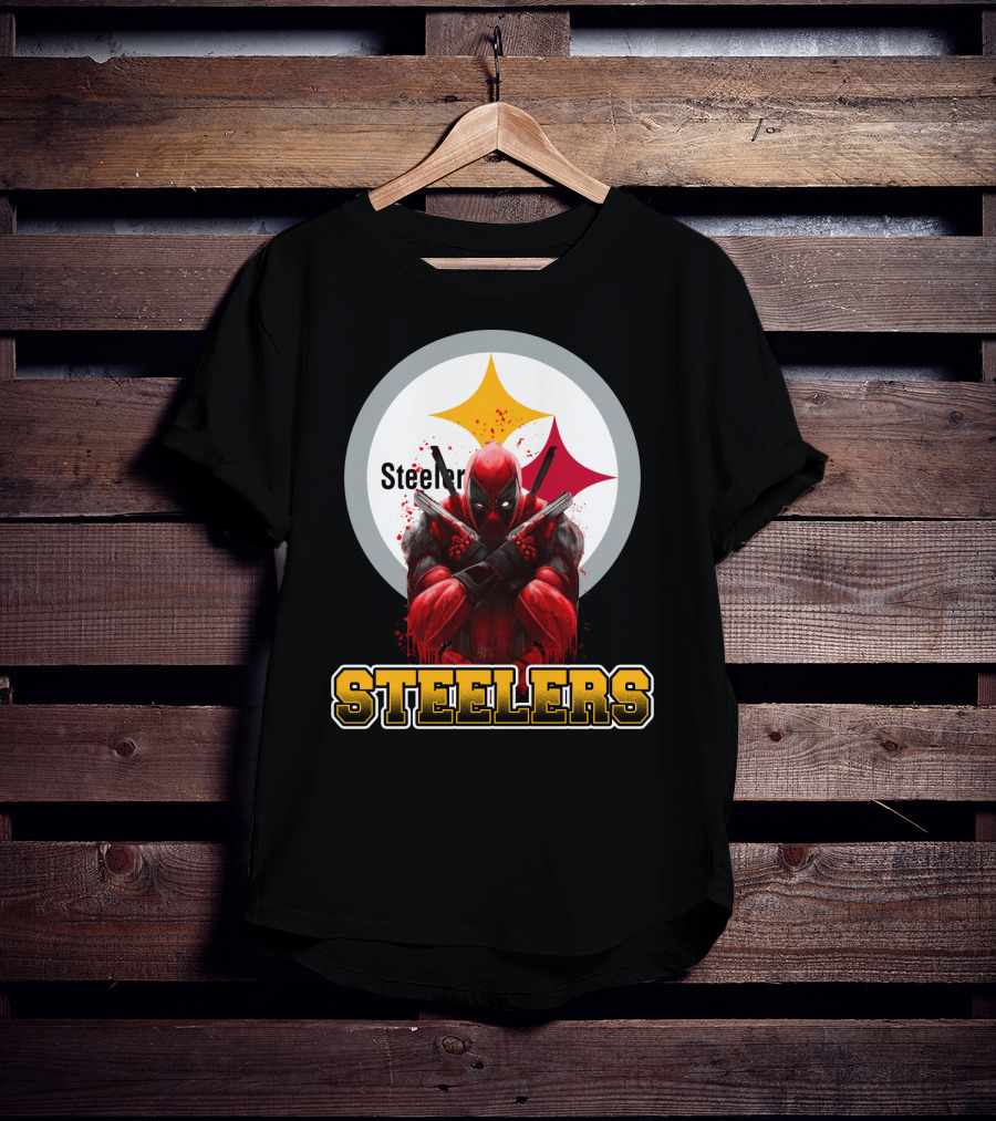 Steelers Deadpool Crossover With Pittsburgh Steelers Logo And Character Pose T-Shirt