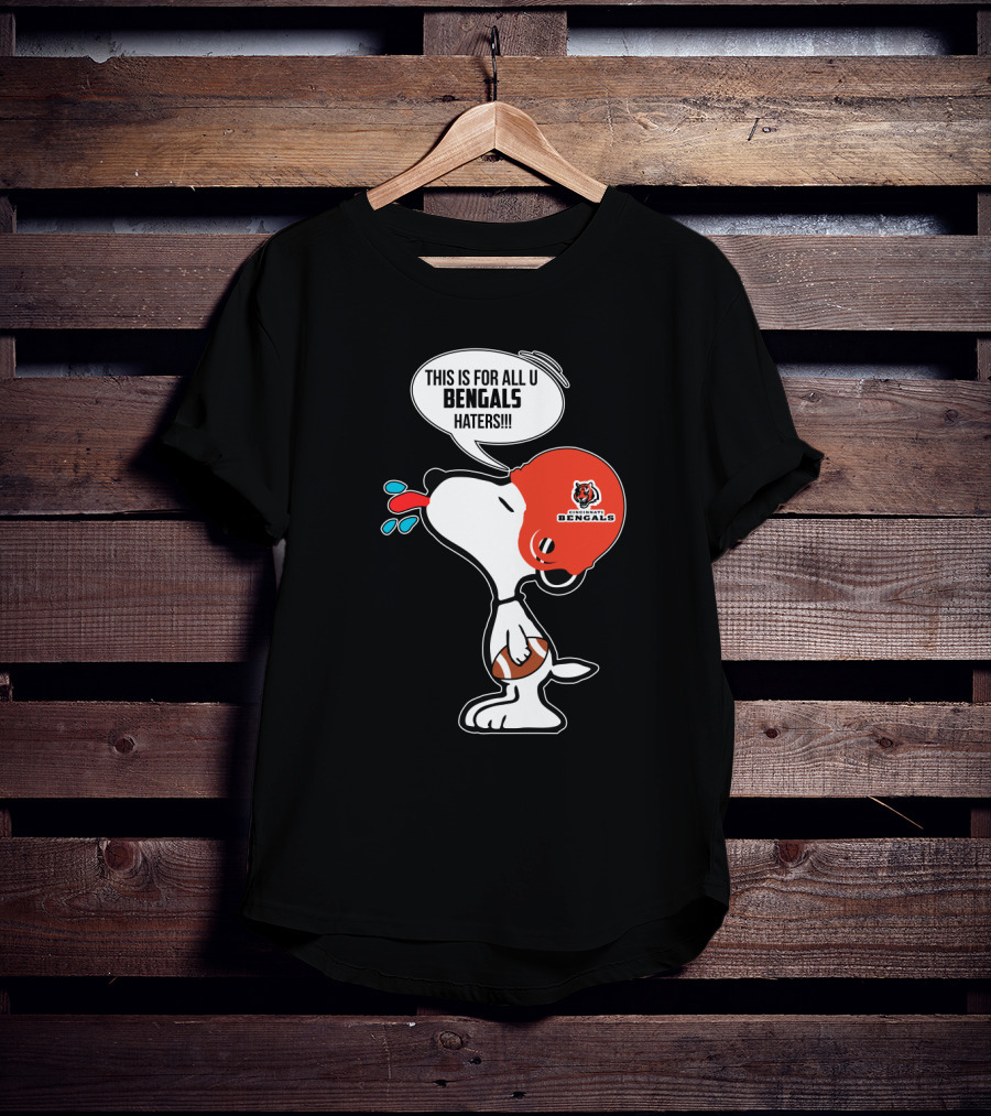 Snoopy Cincinnati Bengals Helmet Speech Bubble Haters Football T-Shirt