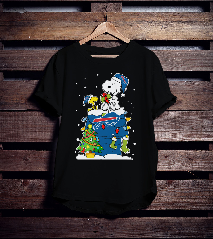 Buffalo Bills Christmas Snowy Snoopy And Woodstock Lover T-Shirt