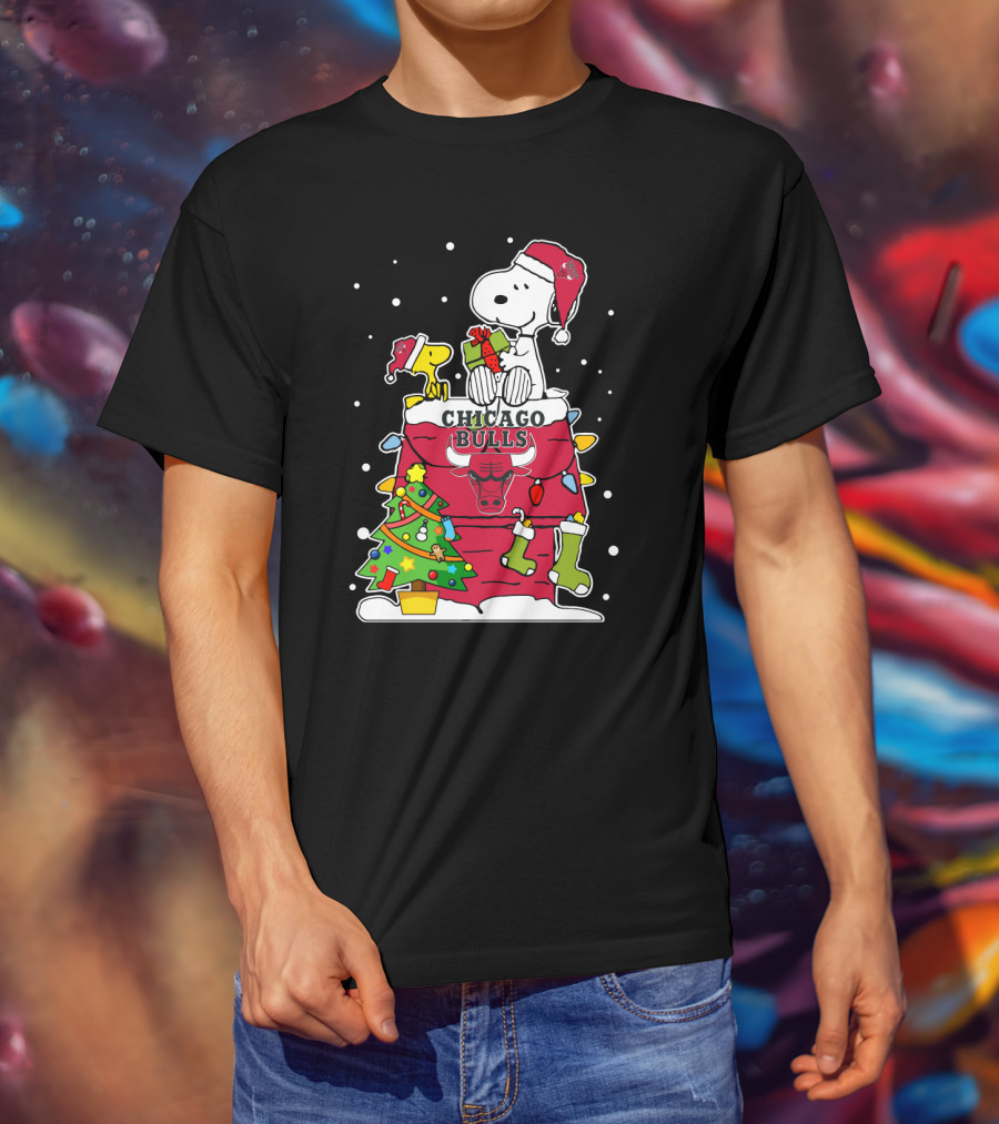 Chicago Bulls Christmas Snoopy With Woodstock And Presents T-Shirt