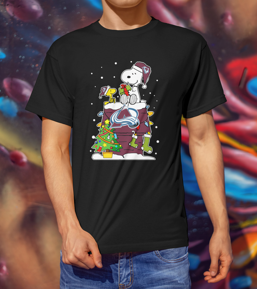 Colorado Avalanche Christmas Snoopy And Woodstock With Gifts And Tree T-Shirt