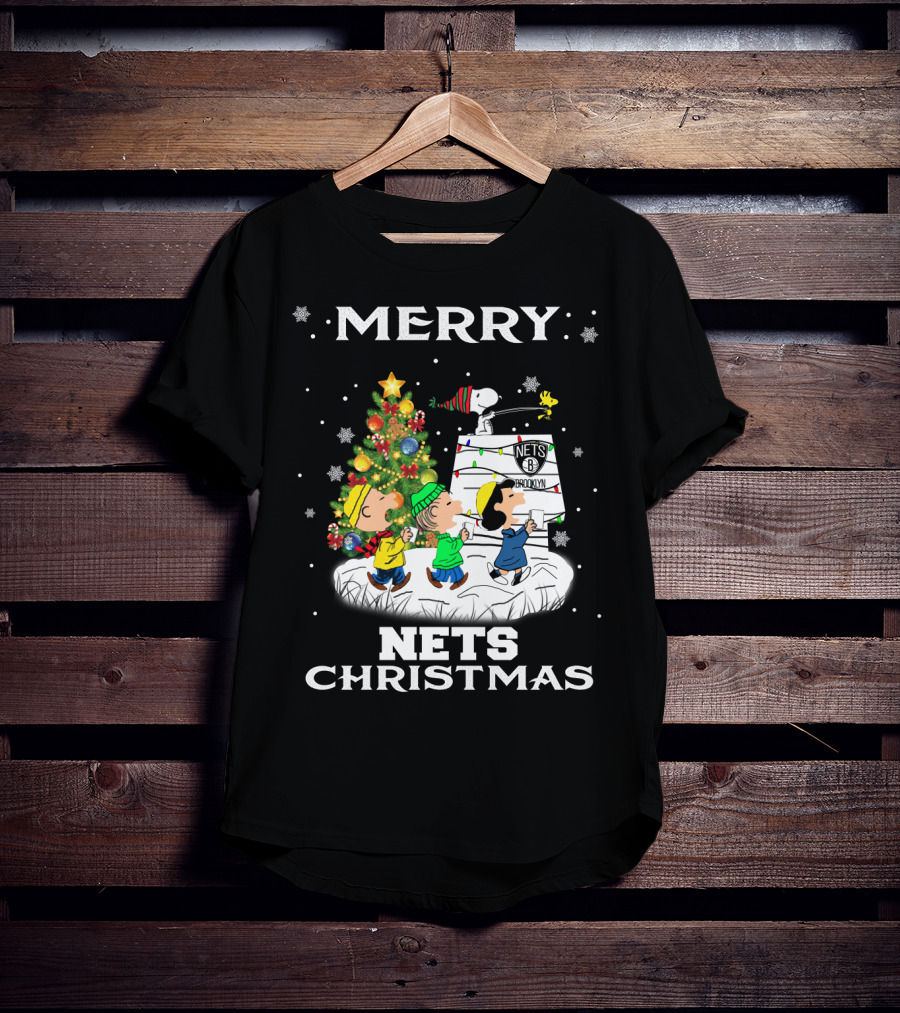 Merry Brooklyn Nets Christmas Snoopy Fans Peanuts Christmas Tree T-Shirt