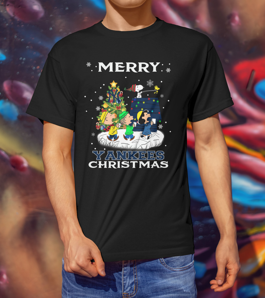 Merry Yankees Christmas Featuring Snoopy And Peanuts Characters T-Shirt