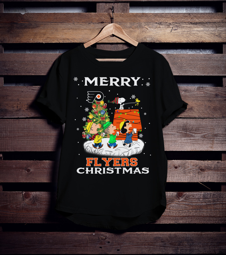 Merry Philadelphia Flyers Christmas Snoopy Peanuts Holiday Celebration Tree Woodstock T-Shirt