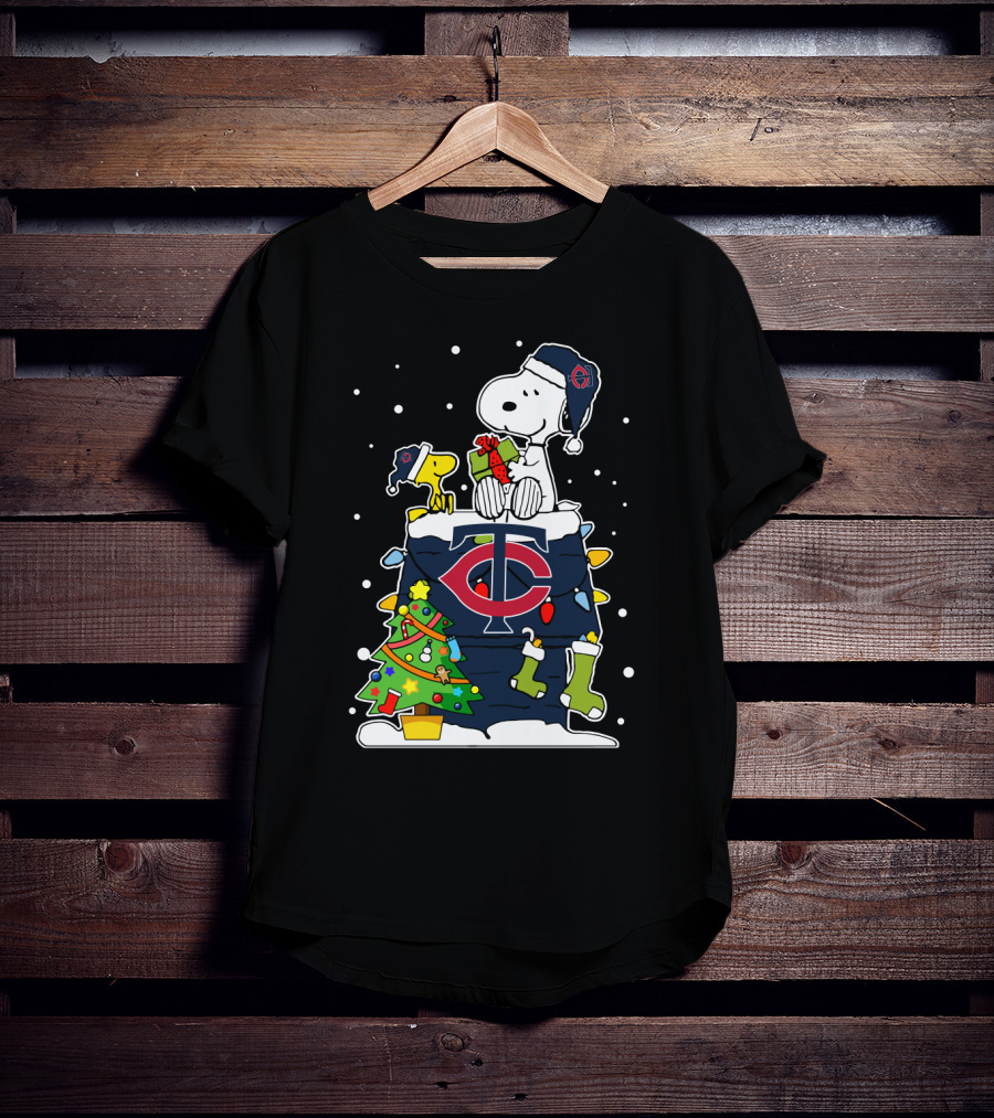 Minnesota Twins Snoopy And Woodstock Christmas T-Shirt