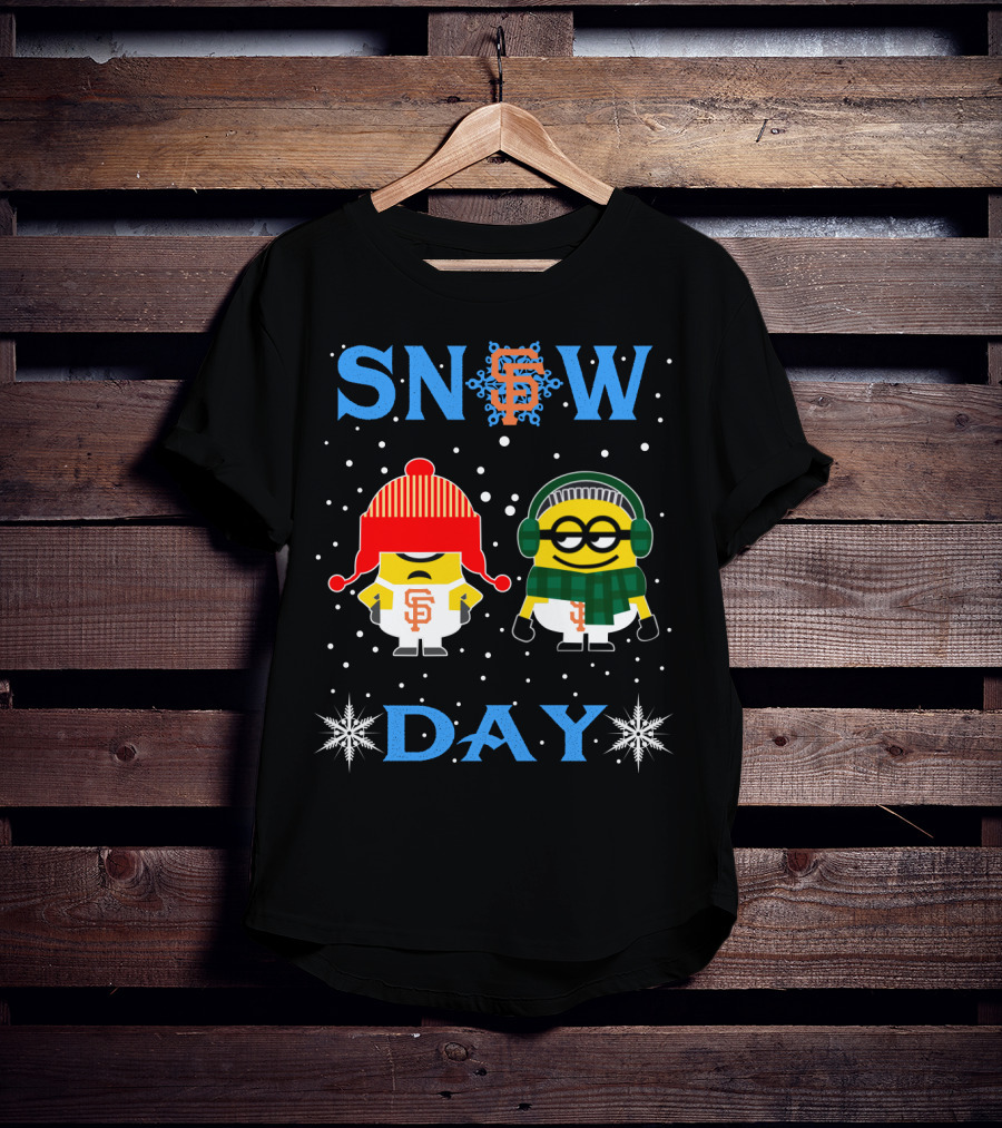 San Francisco Giants Minions Snow Day Winter Fun T-Shirt