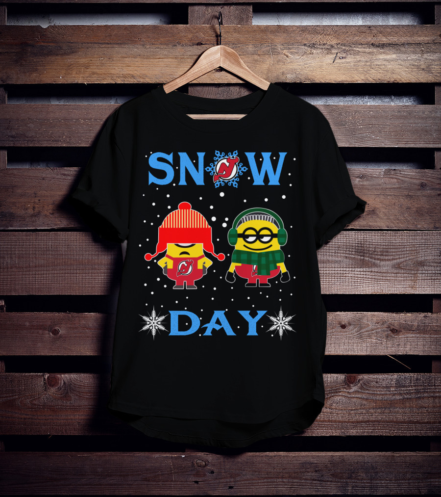 New Jersey Devils Snow Day With Minions Winter T-Shirt