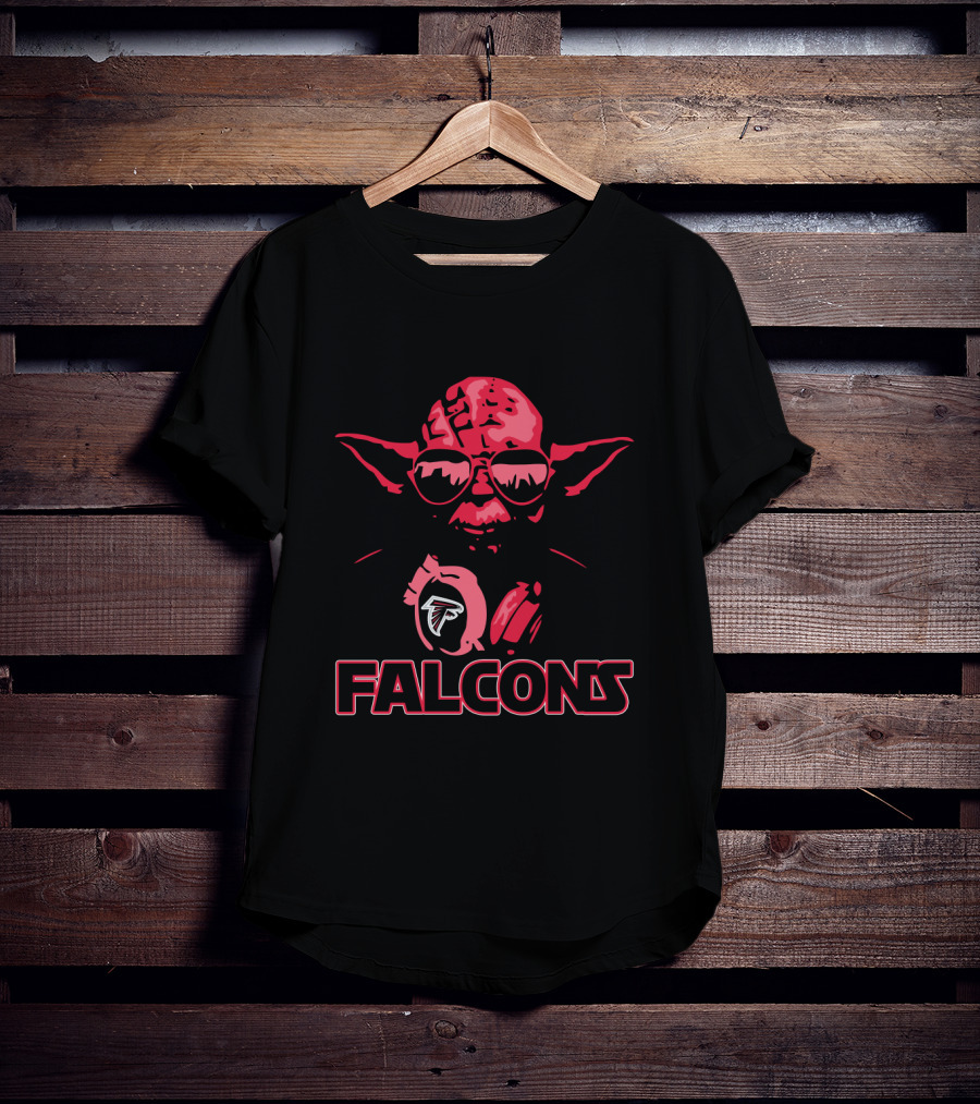 Yoda Star Wars Falcons Fans With Atlanta Falcons Logo Sunglasses T-Shirt