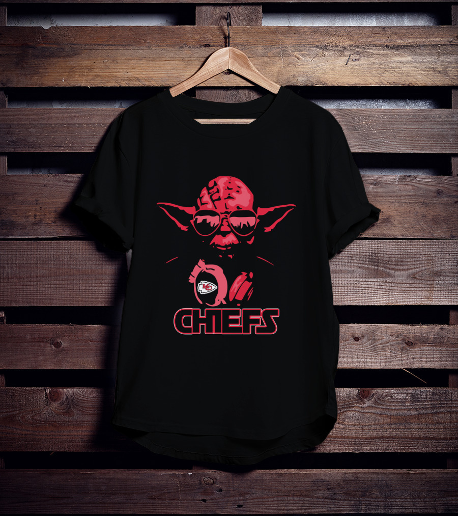 Yoda Star Wars Kansas City Chiefs Chefs Fans T-Shirt