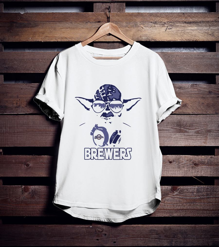 Yoda Milwaukee Brewers Star Wars Fans Iconic Mashup T-Shirt