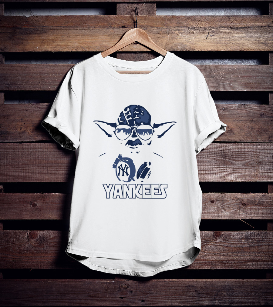 Yoda Star Wars Yankees New York Fans With NY Logo And Dark T-Shirt