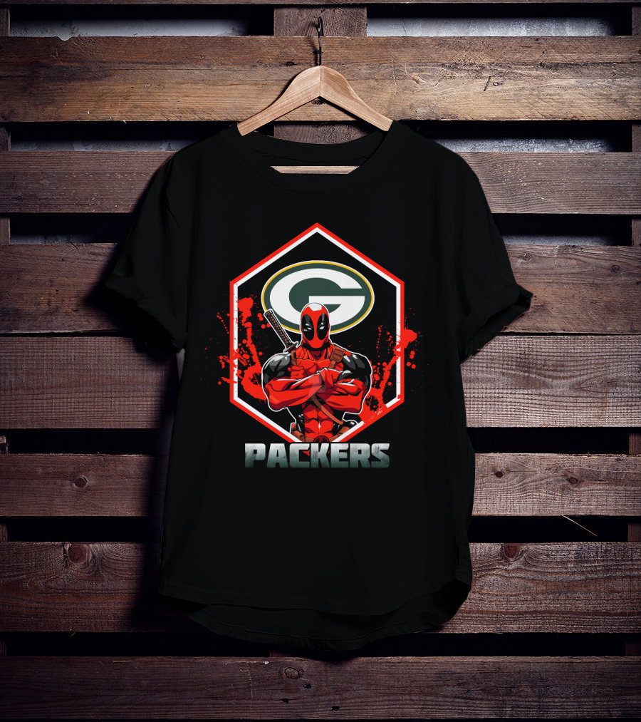 Deadpool And Packers Fan Crossover With Green Bay T-Shirt