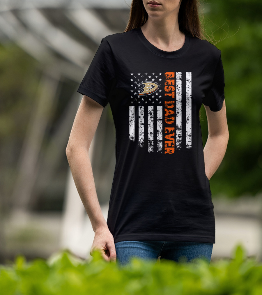 Anaheim Ducks Best Dad Ever Grunge American Flag T-Shirt