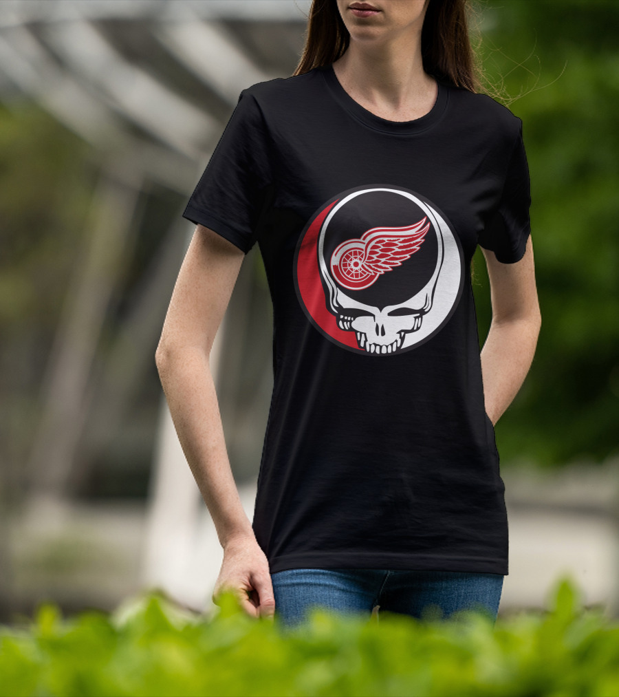 Grateful Dead Skull With Detroit Red Wings Logo For Fans T-Shirt
