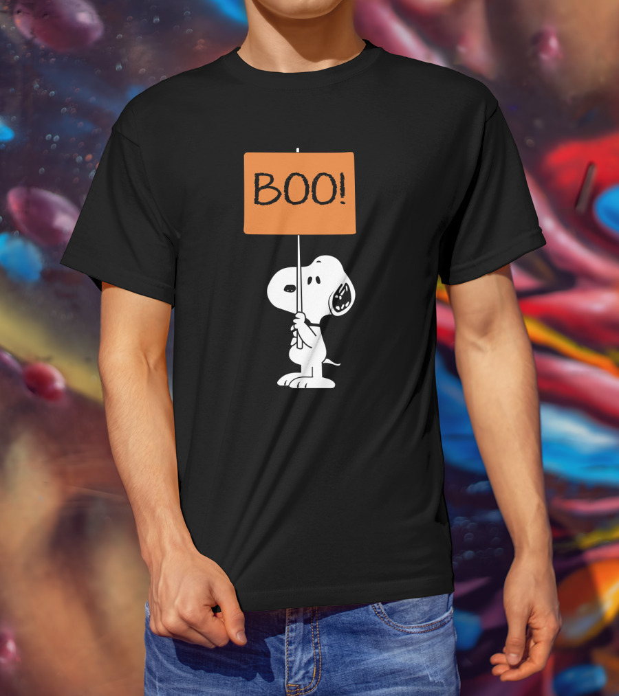 Peanuts Halloween Snoopy Holding Boo Sign T-Shirt