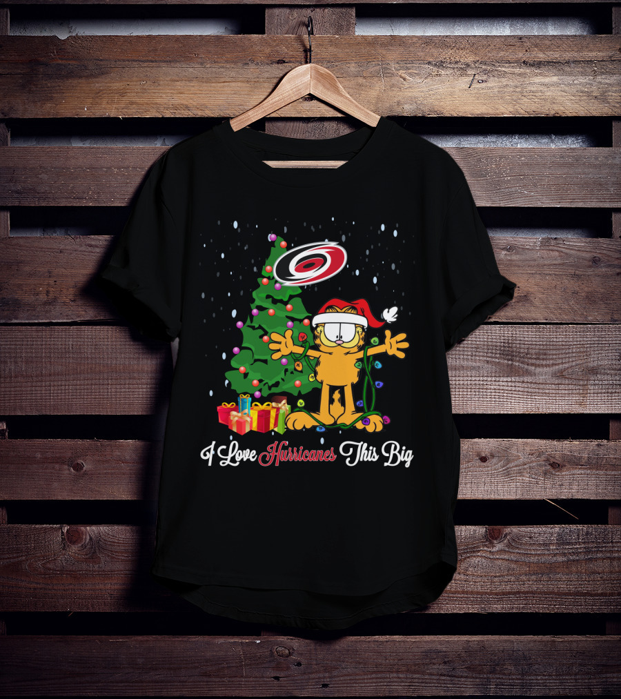 I Love Carolina Hurricanes This Big Garfield Christmas Tree Presents T-Shirt