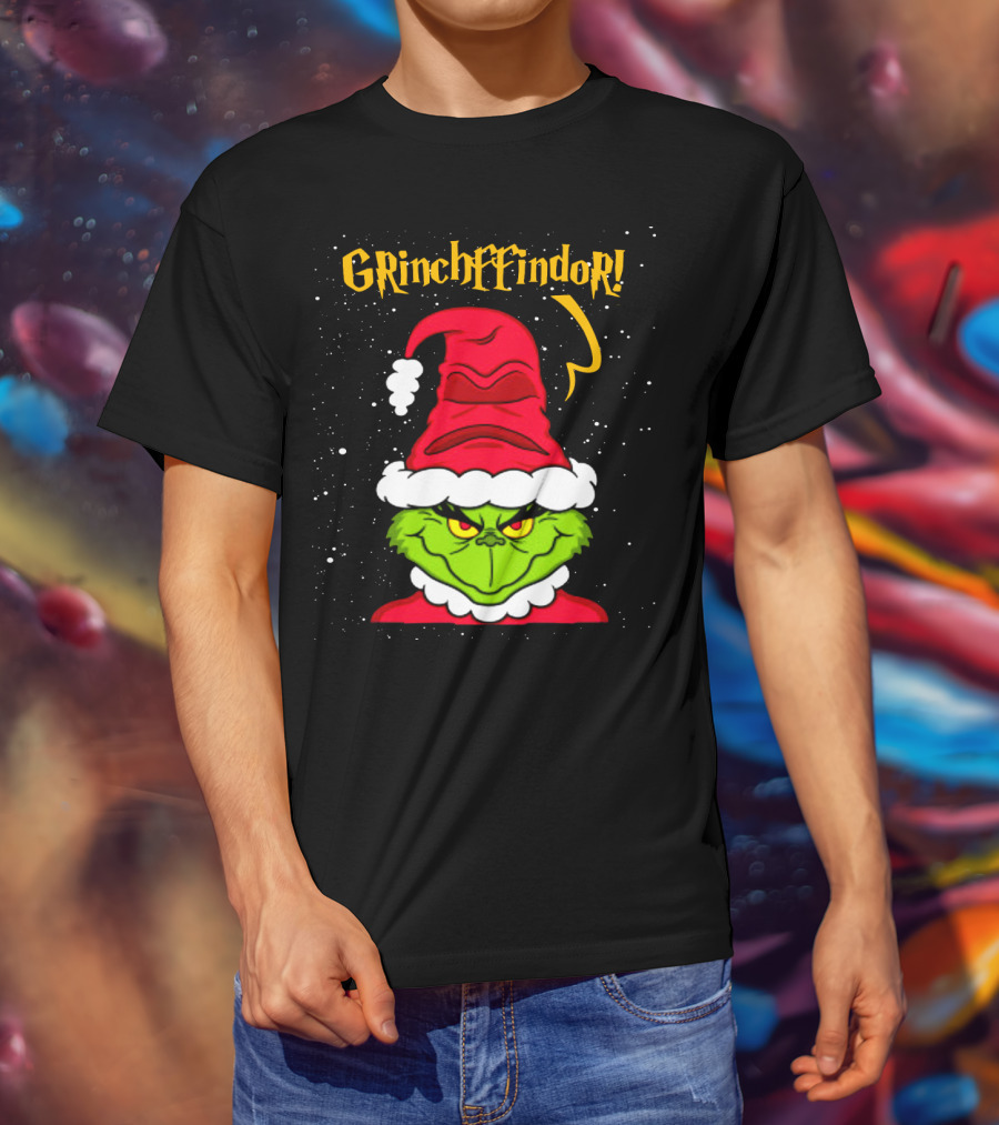 Grinche FFindor Grinch Santa Hat Snowflakes Christmas T-Shirt