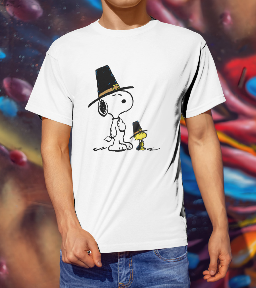 Peanuts Funny Snoopy Woodstock Thanksgiving Pilgrim Hat T-Shirt