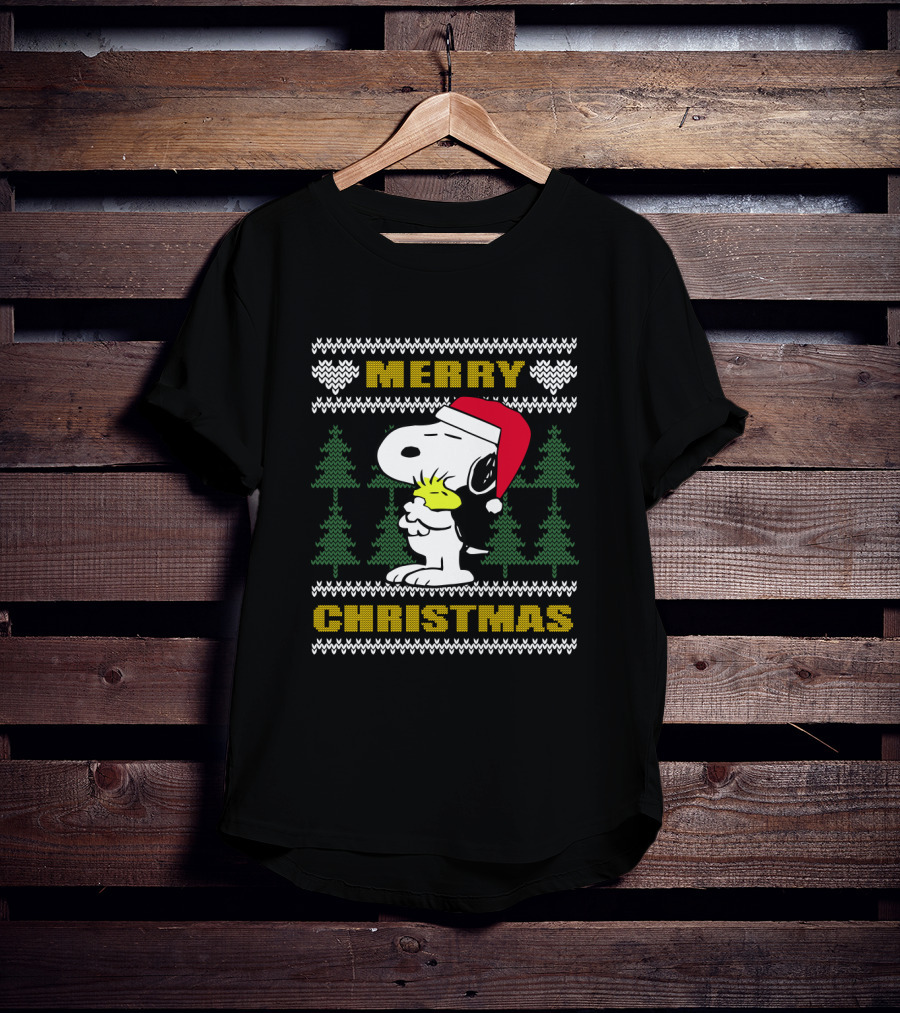 Snoopy Woodstock Merry Christmas Santa Hat Peanuts Holiday Trees T-Shirt