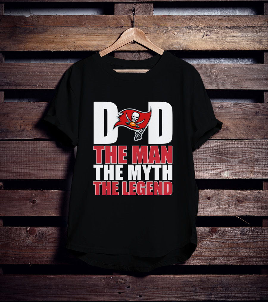 Tampa Bay Buccaneers Dad The Man The Myth The Legend Father's Day T-Shirt