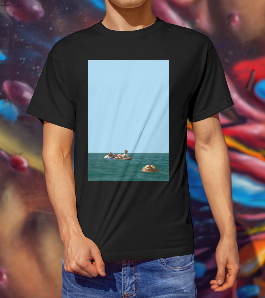 It's Always Sunny In Philadelphia Rafting Adventure Scene T-Shirt