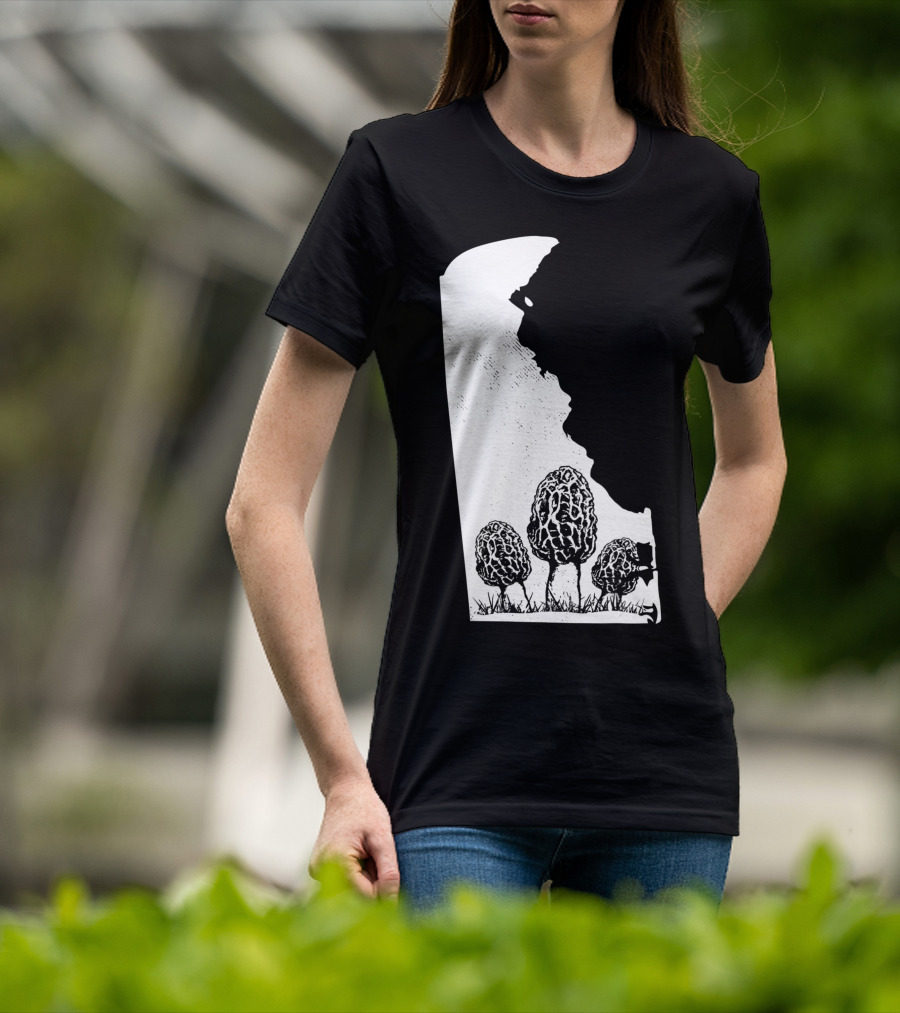 Delaware Morel Mushroom Hunting Foraging Shrooming Hunter Exploration T-Shirt