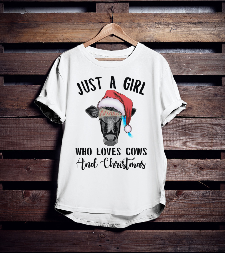 Just A Girl Who Loves Cows And Christmas With A Festive Holiday Cow Santa Hat T-Shirt