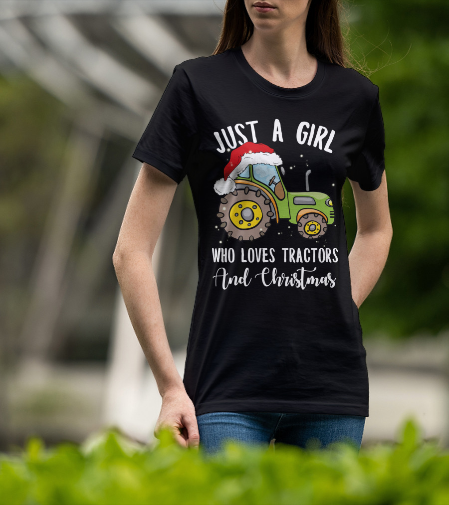 Just A Girl Who Loves Tractors And Christmas With Santa Hat T-Shirt