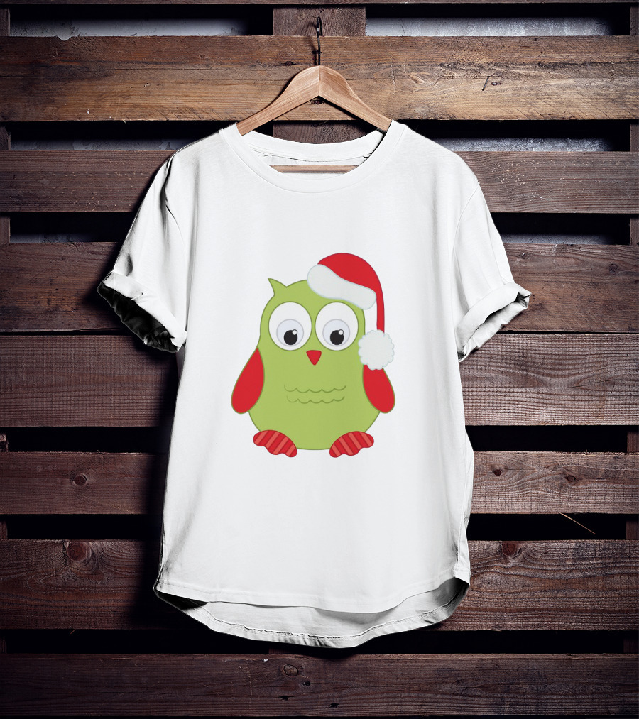 Cute Santa Owl Christmas Green And Red Cartoon Owl Santa Hat T-Shirt