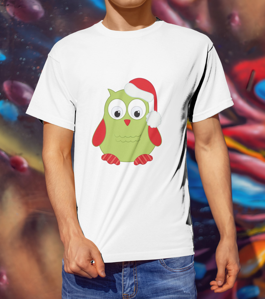Cute Santa Owl Christmas Green And Red Cartoon Owl Santa Hat T-Shirt