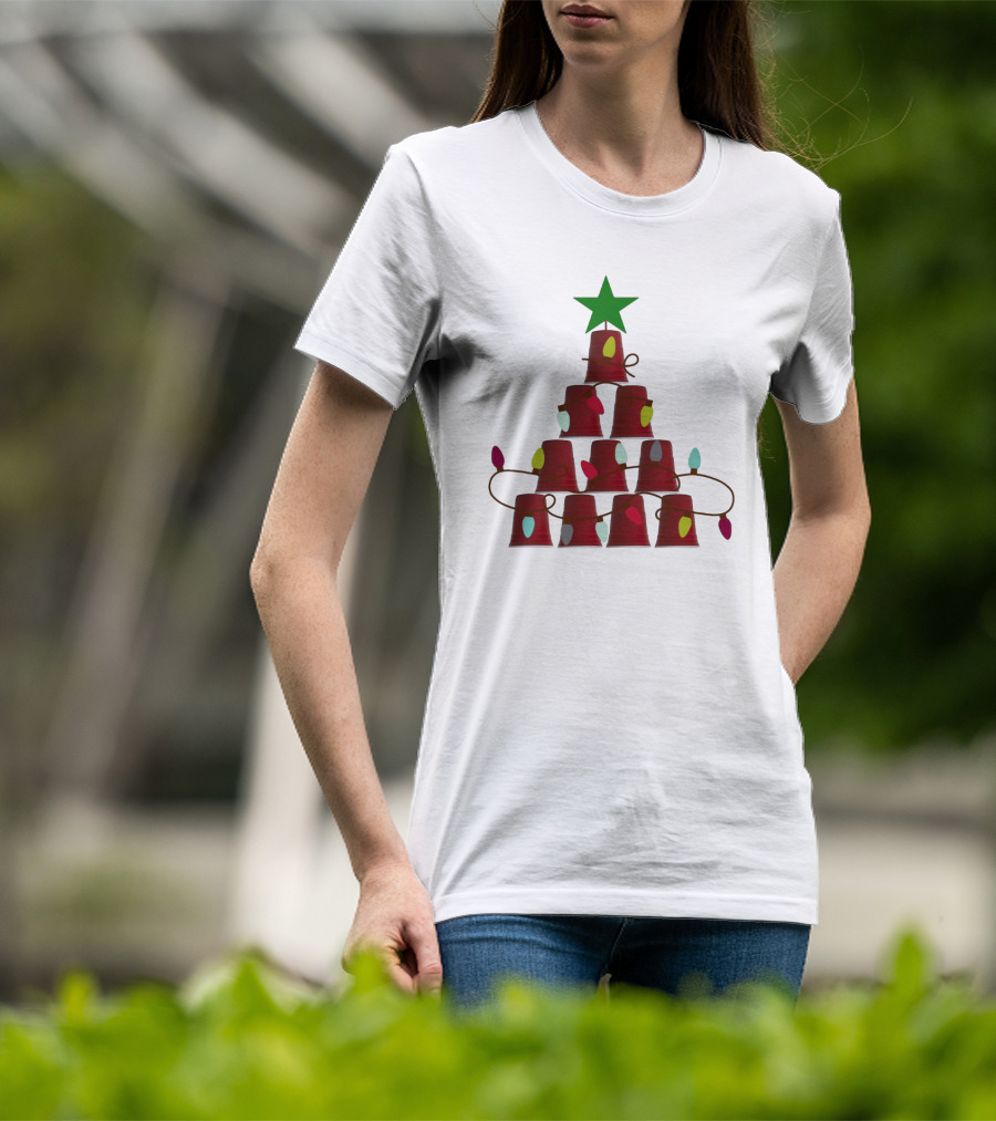 Red Cup Stacked Christmas Tree With Lights And Star Topper T-Shirt