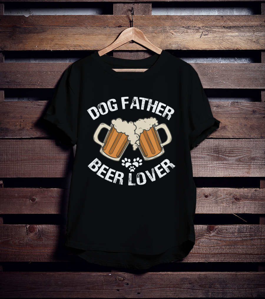 Dog Father Beer Lover Cheers With Paw Print Beer Mugs T-Shirt