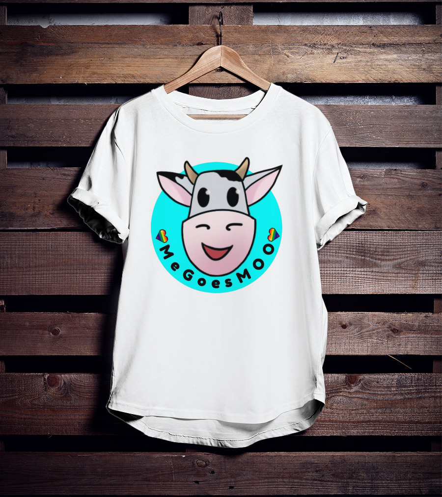 MeGoesMOO Cute Cow Face With Rainbow Hearts T-Shirt