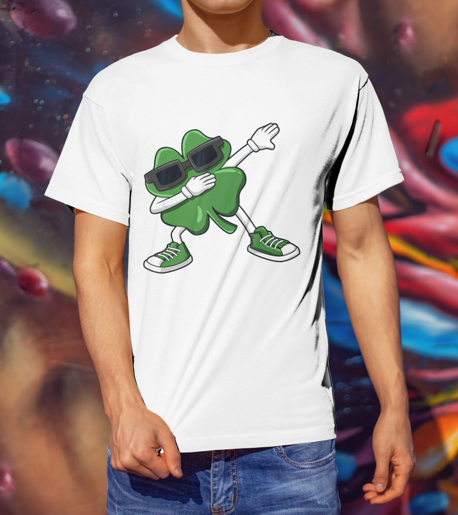 Dabbing Shamrock St Patrick's Day Funny Dab Dabbin' Clover Wearing Sunglasses T-Shirt