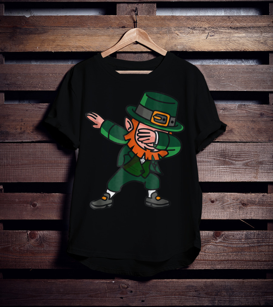 Dabbing Leprechaun Irish Dance Move Green Hat T-Shirt