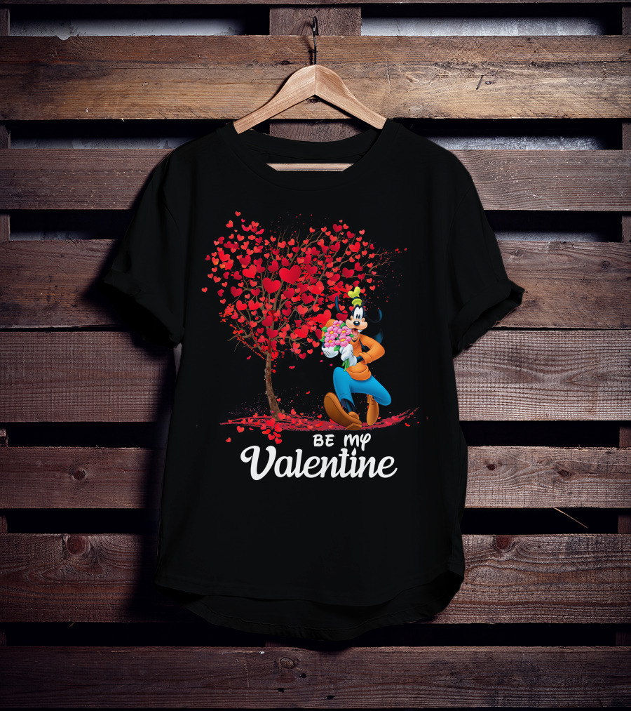 Goofy Be My Valentine Heart Tree T-Shirt