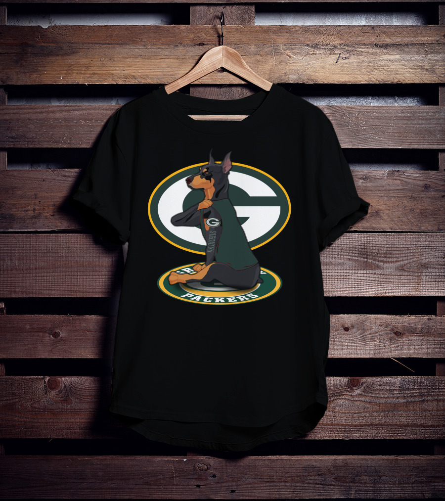 Dobermann Packers Dog Green Bay T-Shirt