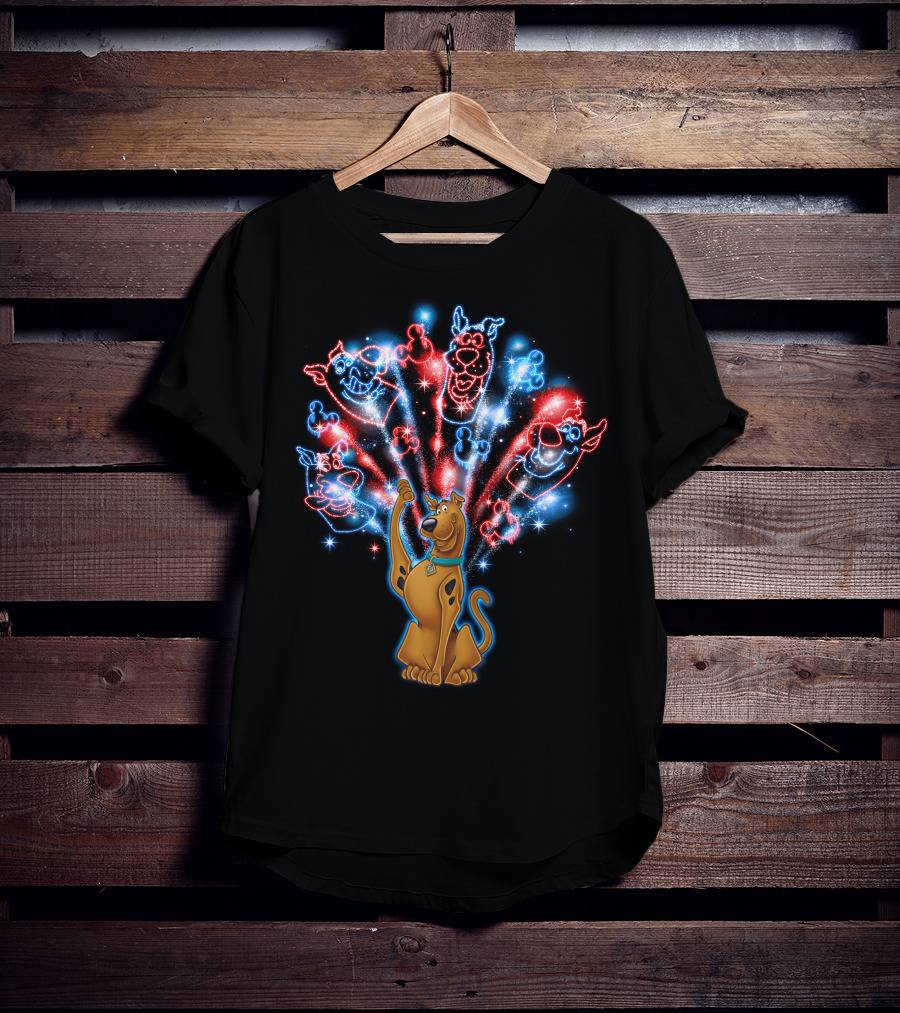 Scooby-Doo Fireworks Celebration Display With Colorful Firework Outlines T-Shirt